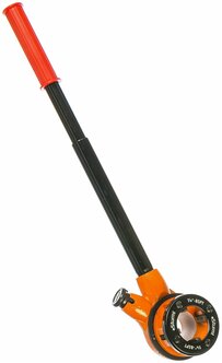 1065-03-S4 Резьбонарезной набор, 4 клуппа (1/2, 3/4, 1, 1-1/4 + трещотка) STURM